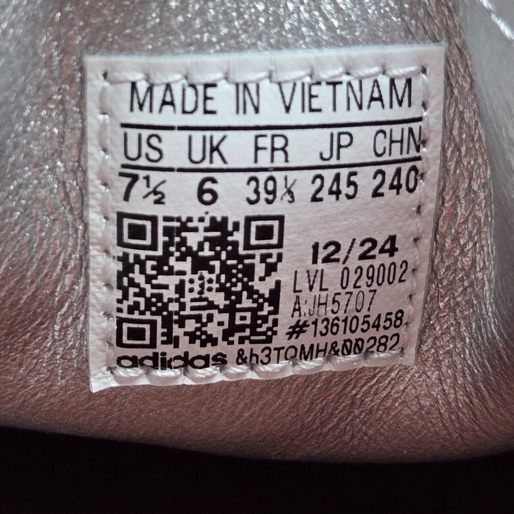 New Adidas Samba LT Women's Silver Metallic Ruby Sneakers Size 7.5 - Picture 8 of 8